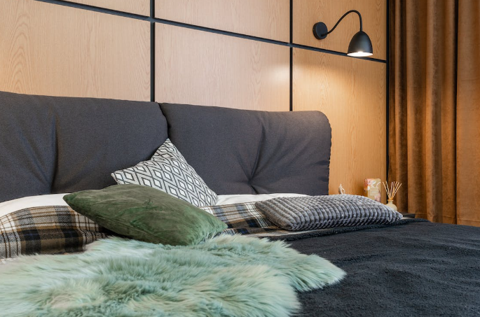 Sleep Tight: Your Ultimate Mattress and Bedding Buying Handbook