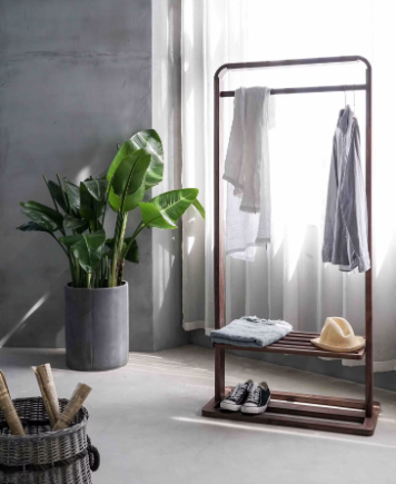 Finding Your Signature Style: Uncovering Trends That Speak to You