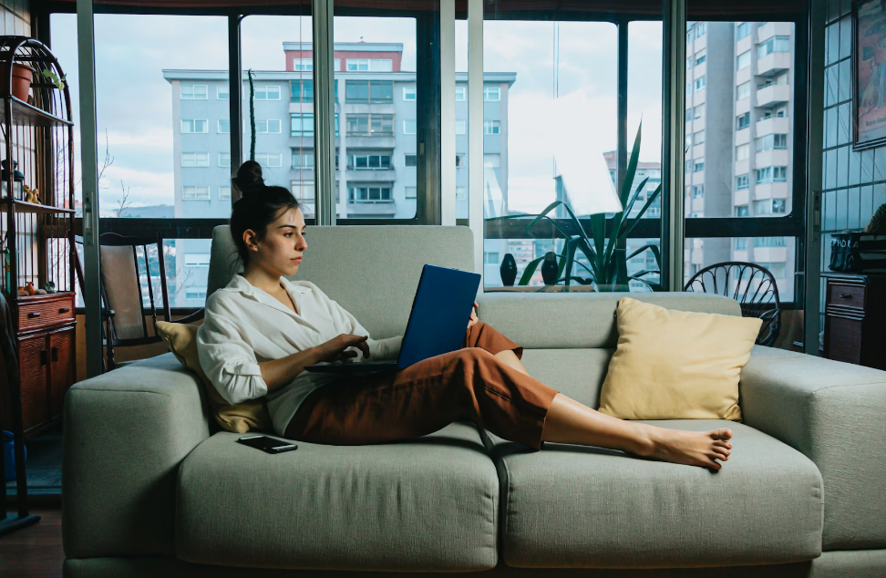 The Essential Guide to Buying Your First Sofa