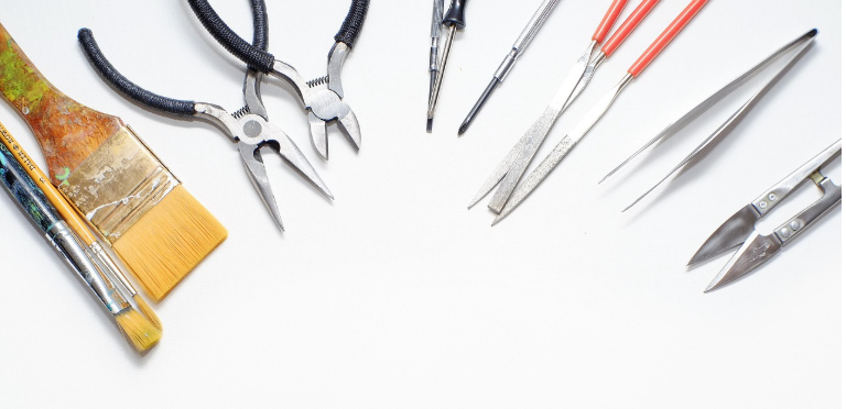 DIY Furniture Projects for Beginners: Step-by-Step Guides